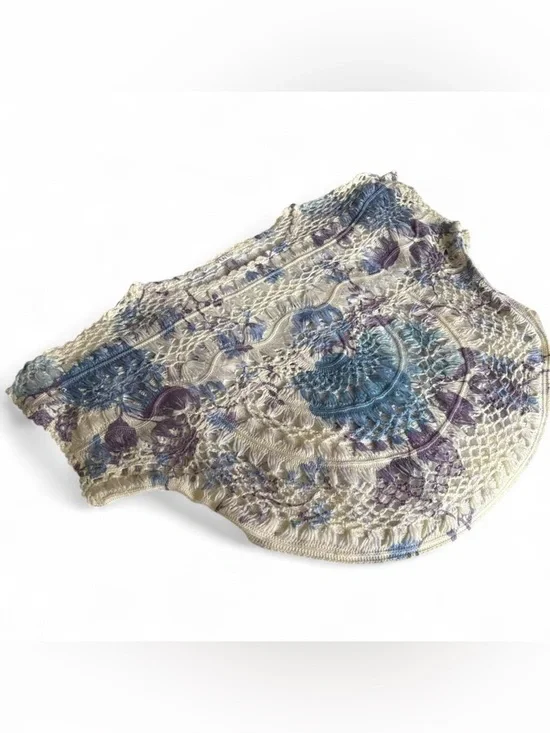 Venus Open Knit Crochet Top Size XL perfect swimsuit cover up or layering top - Picture 2 of 10